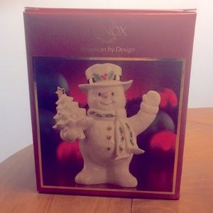 Lenox 2011 Holiday First Snow Snowman Figurine 6”